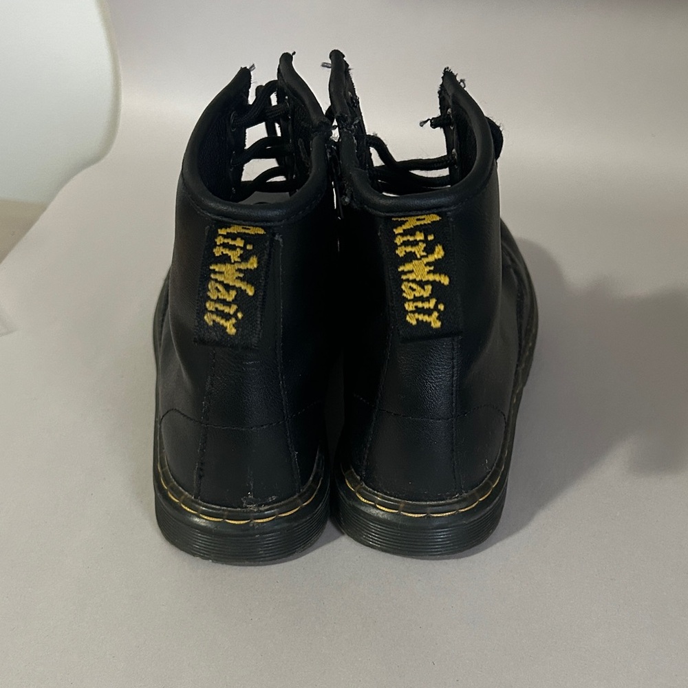 Dr. Martens Kids Black Boots - Picture 3 of 9